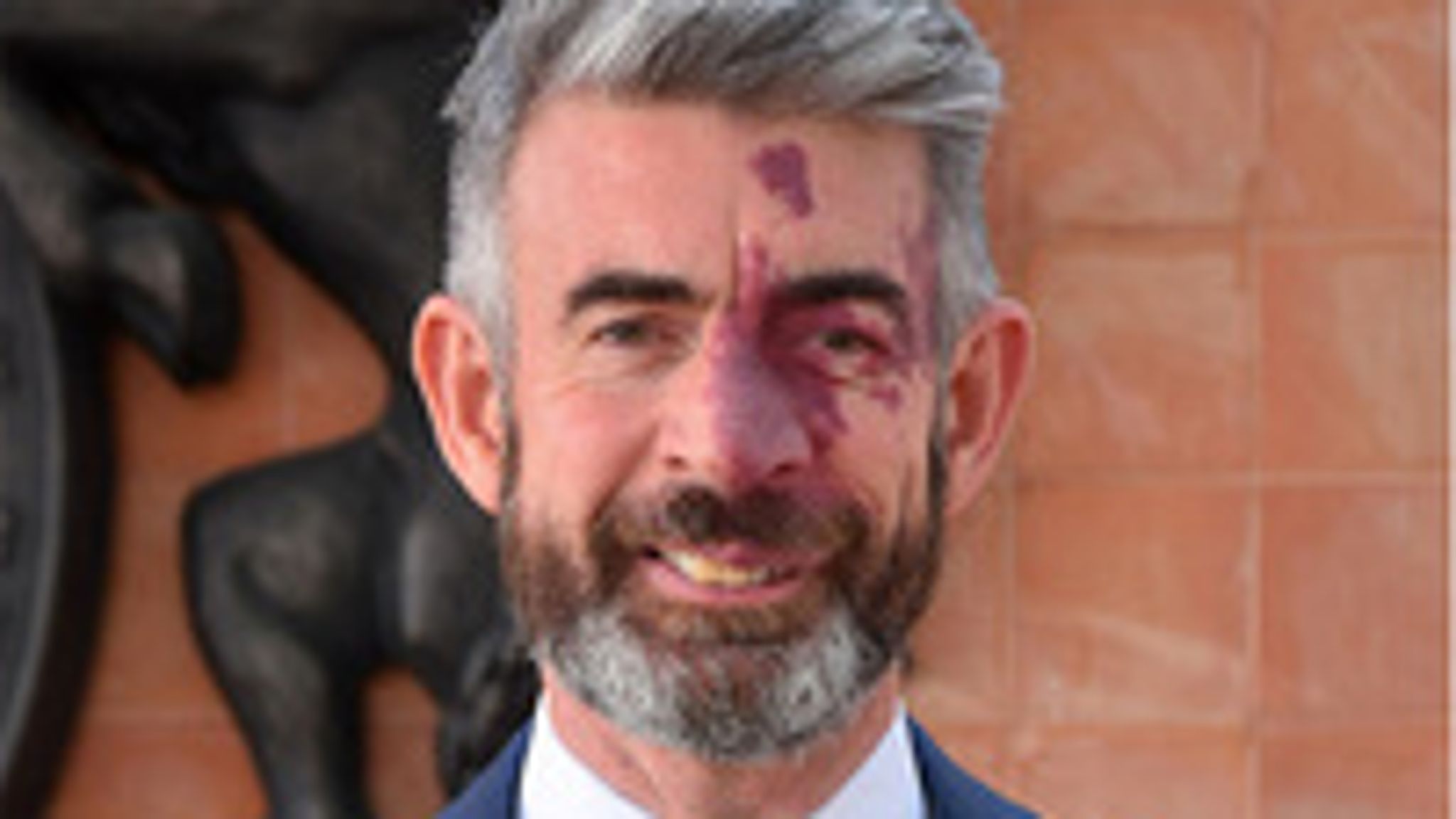 央视英国一名高级外交官失踪 警方急寻下落