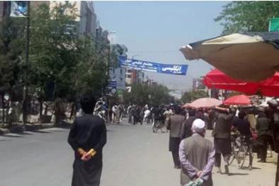 央视阿富汗首都喀布尔一医院遭到袭击 导致14名平民死亡