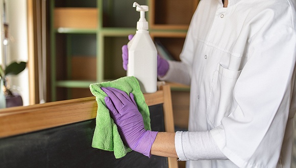 厂家警告也没用，美国4月消毒剂中毒事件激增