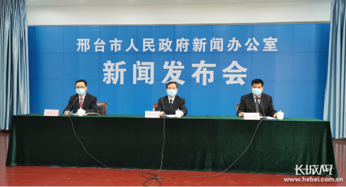 新闻发布会现场。 魏亚慧 摄