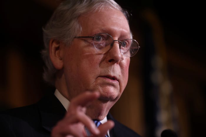 美国参议院多数党领袖,共和党议员麦康奈尔.(图源:路透社)