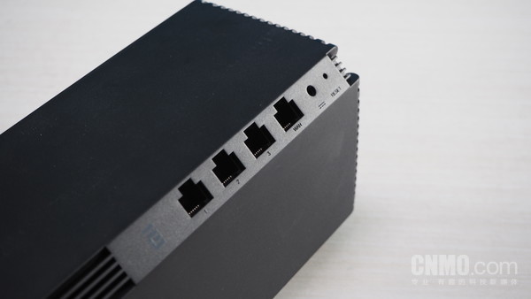 千兆路由器评测排名_中国联通发布自主品牌双千兆路由器,售价