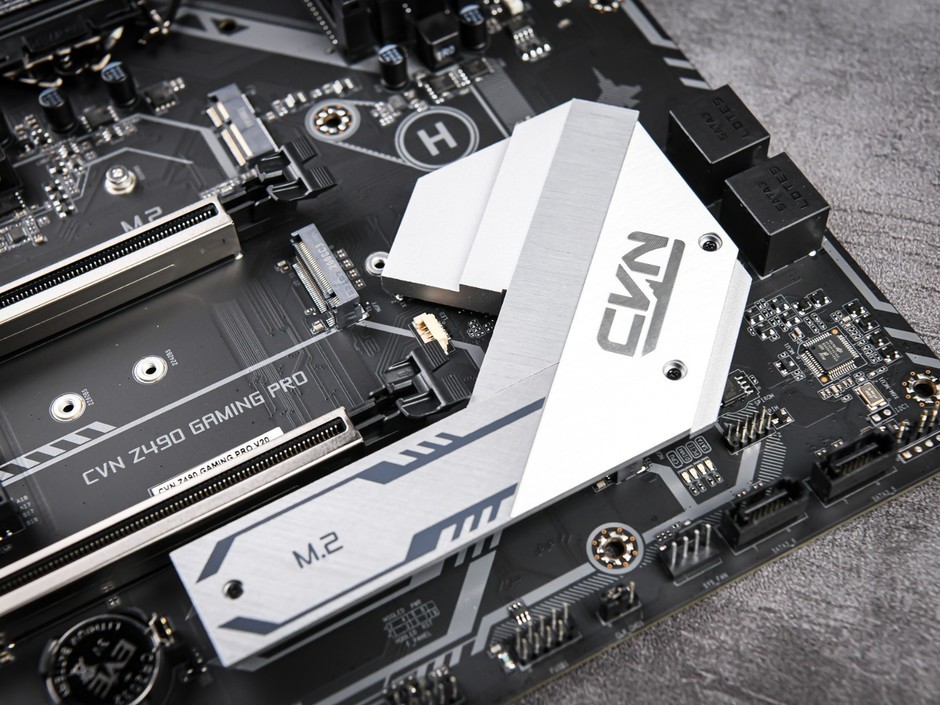 航空母舰系列新秀七彩虹cvnz490gamingpro图赏