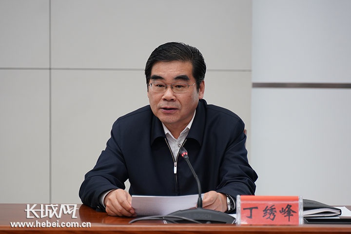 唐山举行迪信通总部经济暨唐山市跨境电商贸易扩量签约仪式