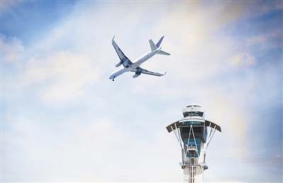 我国空管从半智能走向大智慧