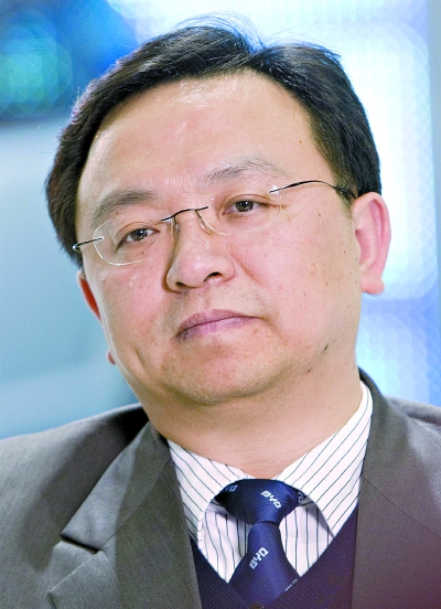 王传福卸任比亚迪法人及董事长