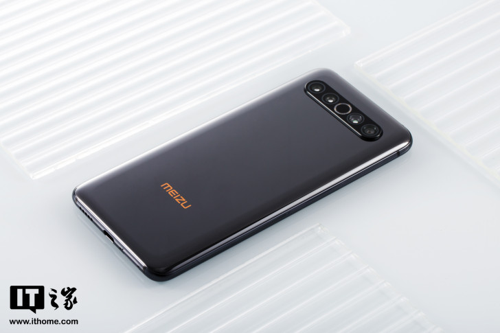 it之家开箱魅族17pro乌金图赏乌光如镜温润如玉