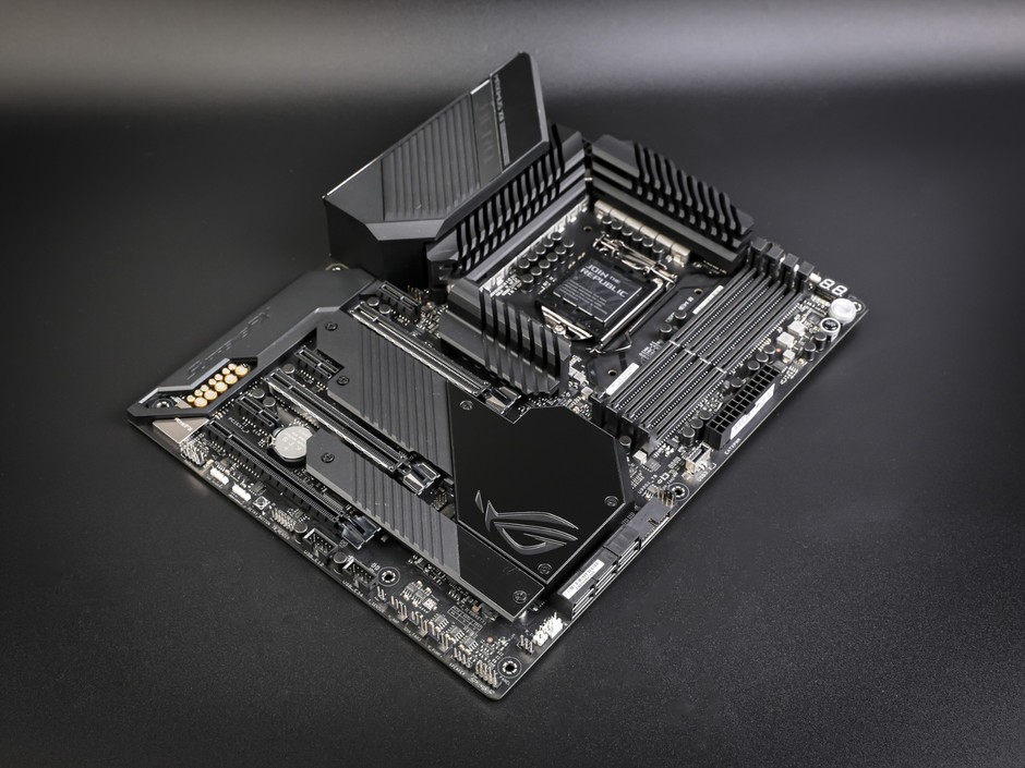 高端电竞主板华硕rogm12h图赏