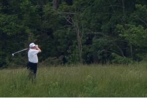 △5月24日 特朗普总统在弗吉尼亚州打高尔夫球 图片来源：路透社