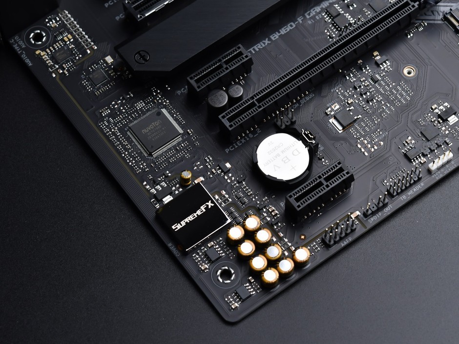 尽显10力华硕rogstrixb460fgaming图赏