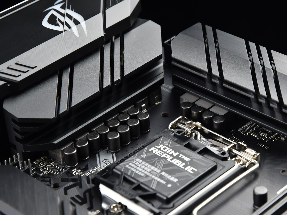 尽显10力华硕ROG STRIX B460-F GAMING图赏_手机新浪网