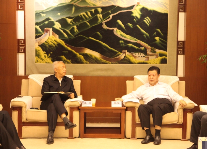 王安董事长接待山东省凌文副省长