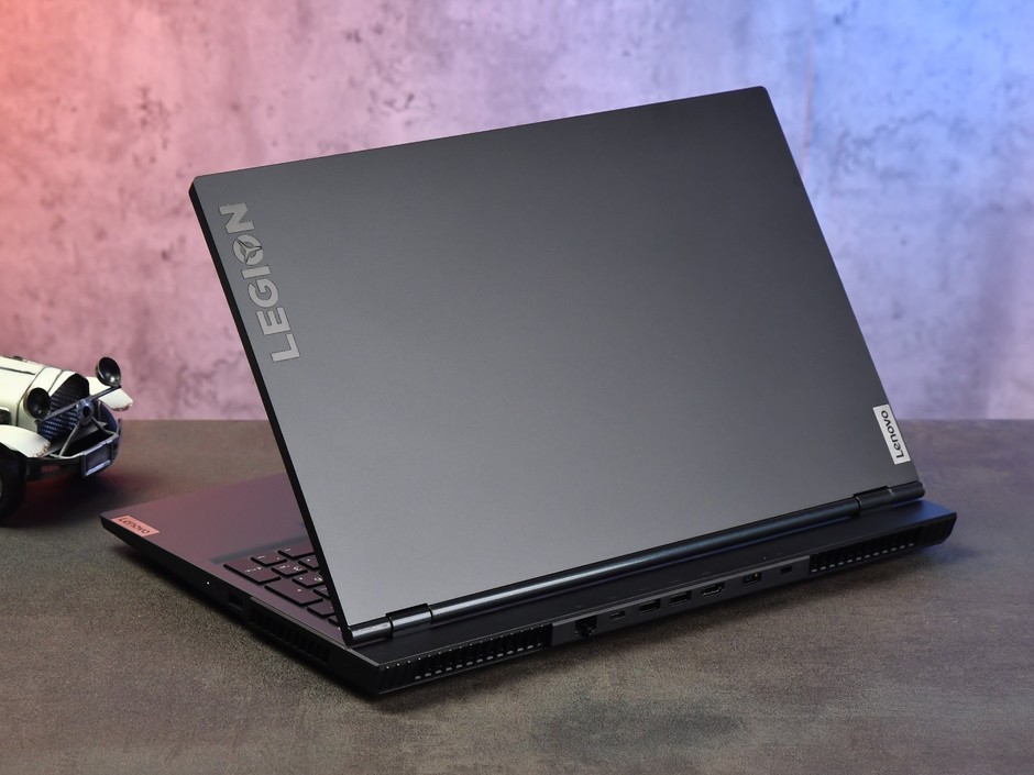 低调的个性联想拯救者y70002020图赏