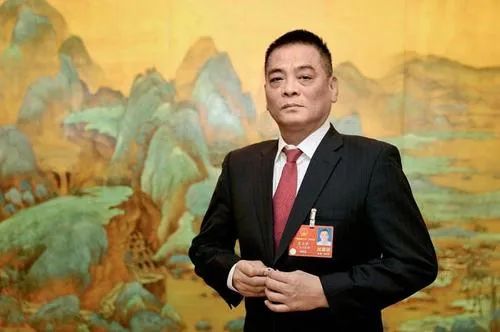 69亿大单要凉口罩王称没损失曾借千万搞内幕交易只赚33万反被罚59万