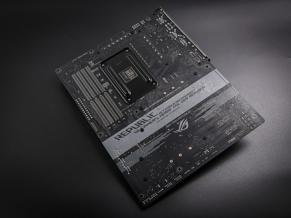 猛禽新秀华硕rogstrixb550fgamingwifi图赏