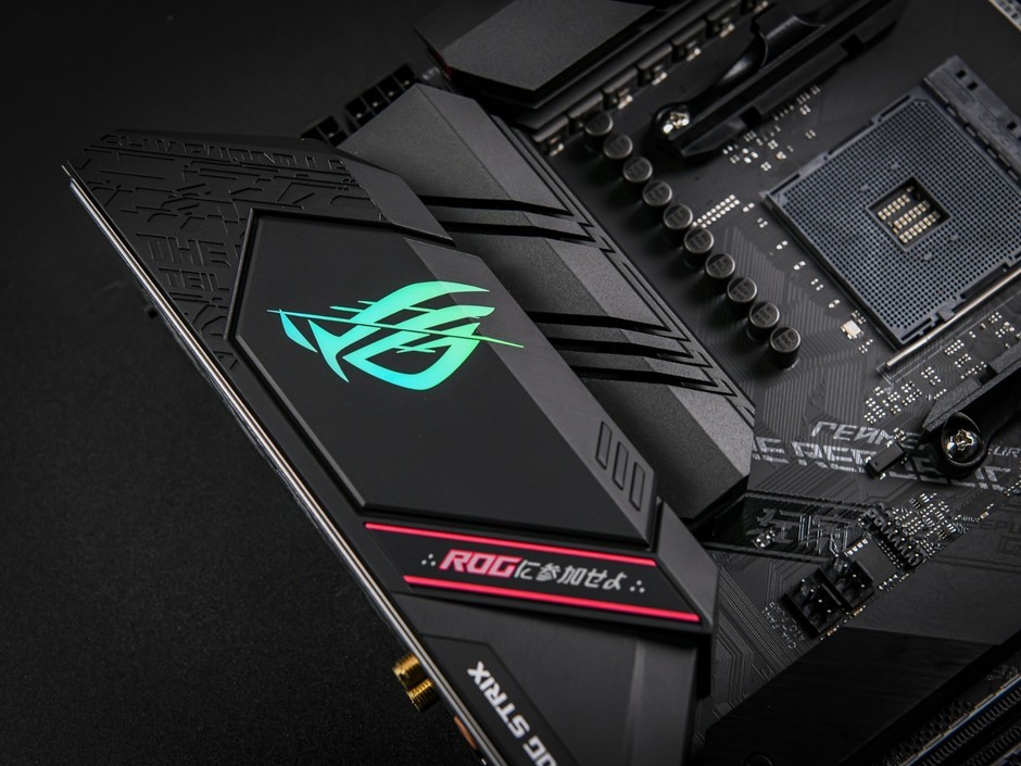 猛禽新秀华硕rogstrixb550fgamingwifi图赏