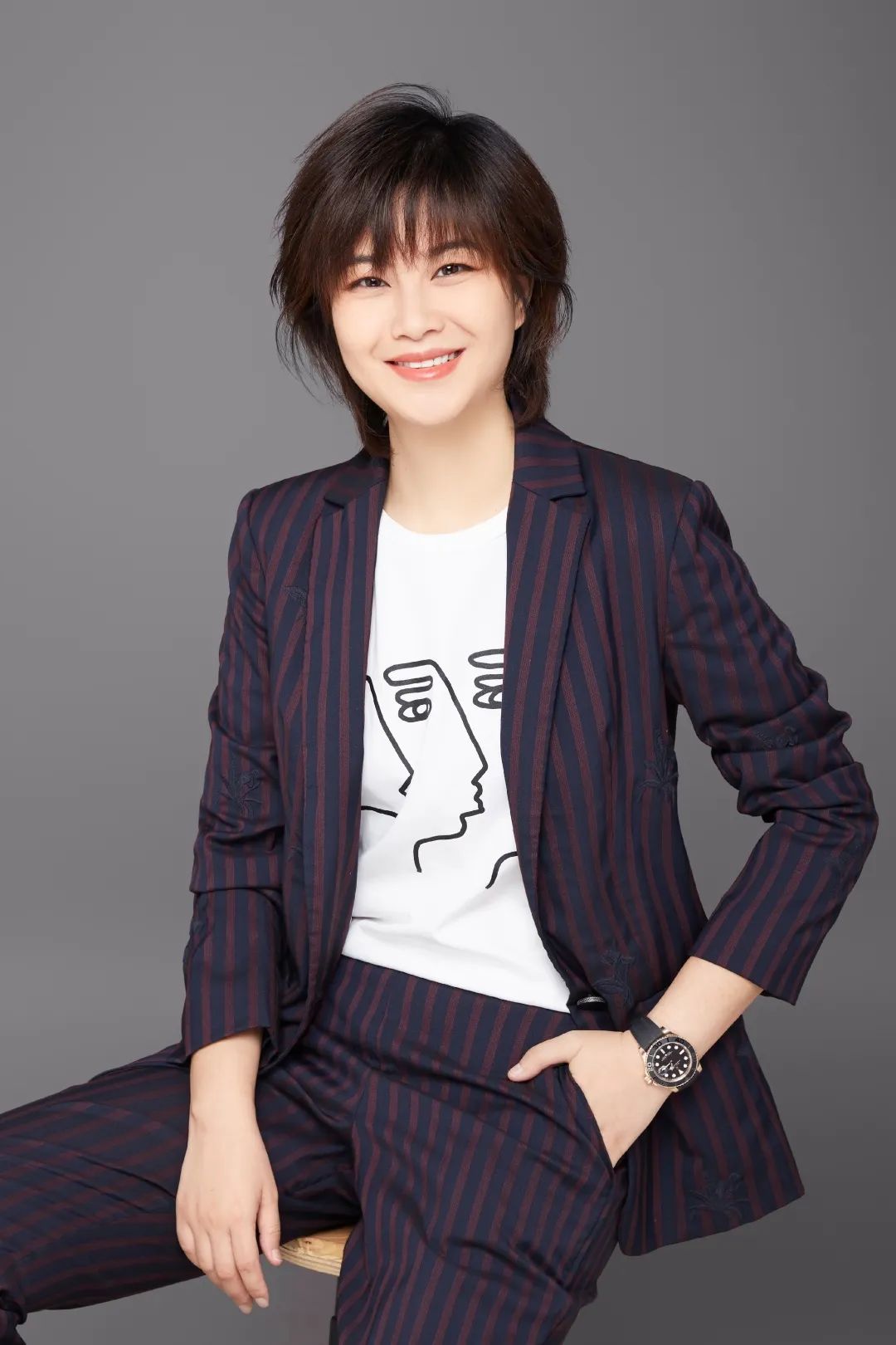 浙商教育海外朱芸观者如芸