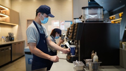 实探风波后的瑞幸你们终于开了呀是店员最好的定心丸