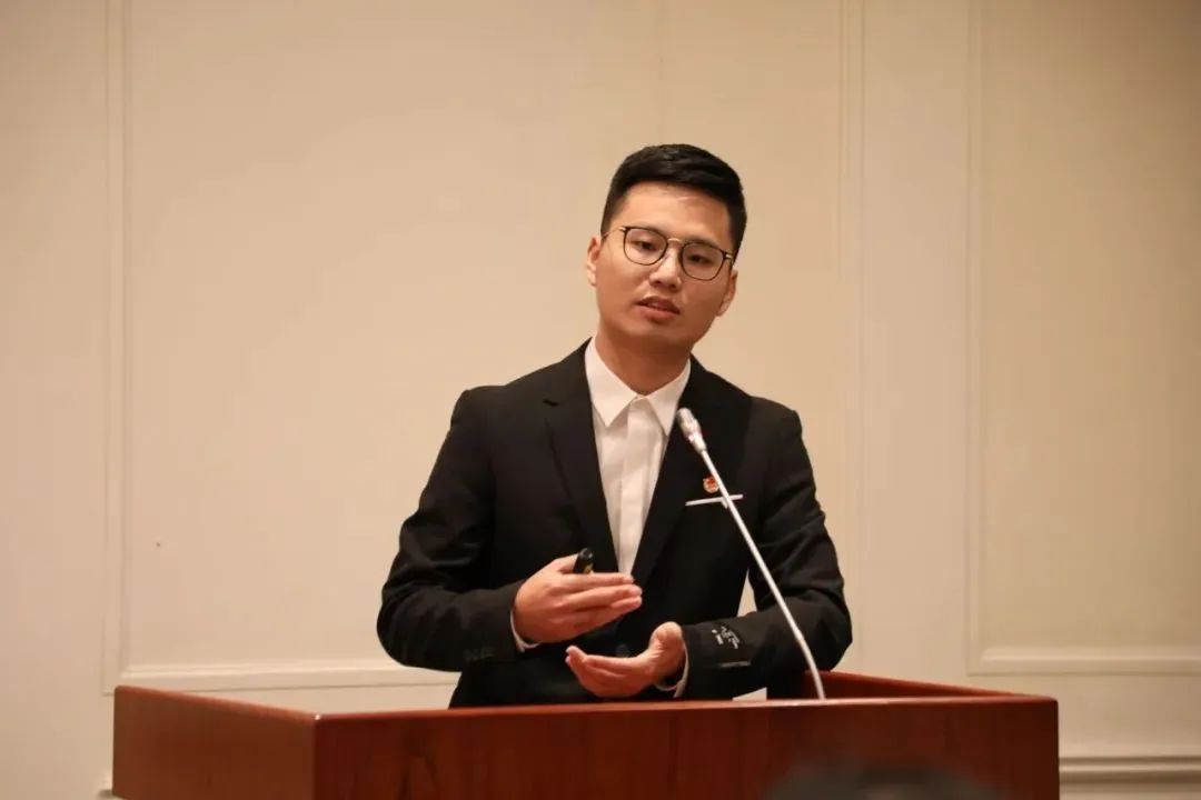 毕业生之星丨徐鸿彬追求卓越成功就会在不经意间追上你