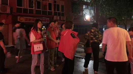 武隆城区出现江水倒灌 紧急撤离群众56户190余人插图 武隆城区出现江水倒灌 紧急撤离群众56户190余人插图