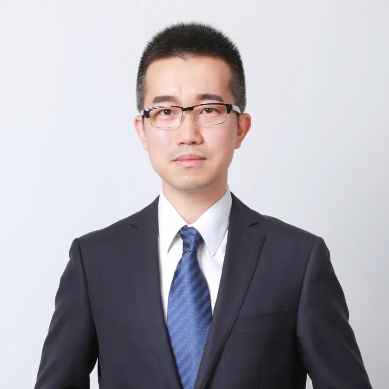 农银行业轮动混合基金经理   韩林  韩林简介    复旦大学理学硕士,10