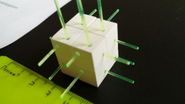 CERN开发出用于中微子探测器的3D打印塑料闪烁晶体 1 CERN开发出用于中微子探测器的3D打印塑料闪烁晶体