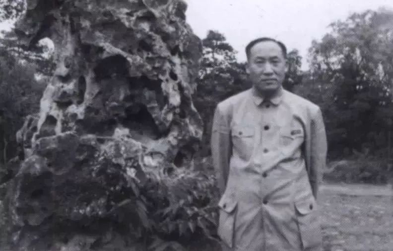叶企孙:12岁入清华,终身未娶却培养79名院士,晚年精神失常成乞丐!|叶企孙_新浪财经_新浪网