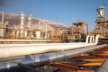 伊朗总统启动三个石油项目将绕开霍尔木兹海峡出口石油_手机新浪网
