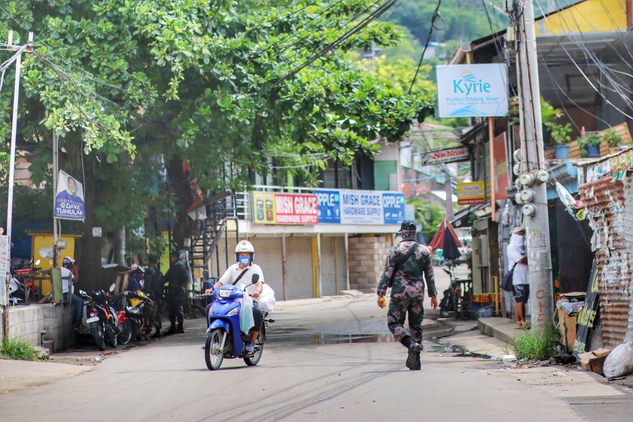 央视菲律宾新增985例新冠肺炎确诊病例 累计确诊36438例