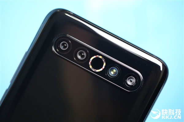 世界第二小挖孔惊艳了魅族17pro乌金开箱图赏