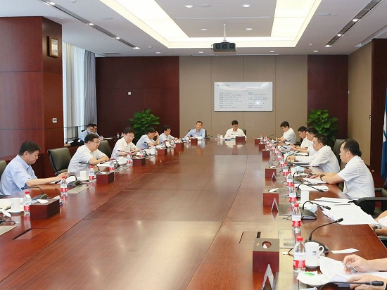 邓建玲拜会南方电网总经理曹志安