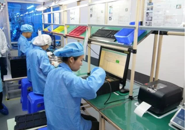 现如今德赛集团旗下拥有两家上市公司,一家是德赛电池,主要研究,开发