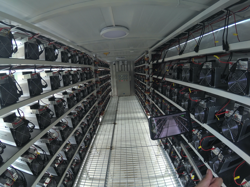 直击矿场游学云南行算力大学拍了拍你这个矿场不一般