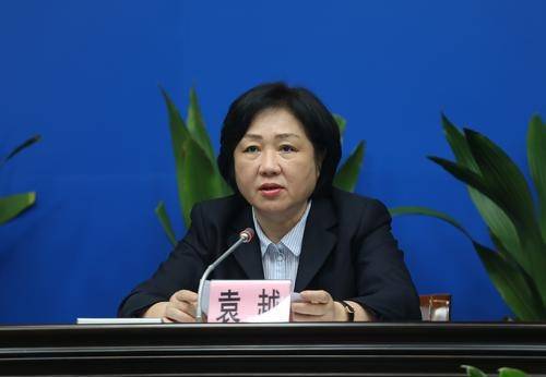 根据广州市港务局党组成员,副局长袁越介绍,2020年1至6月,广州港完成