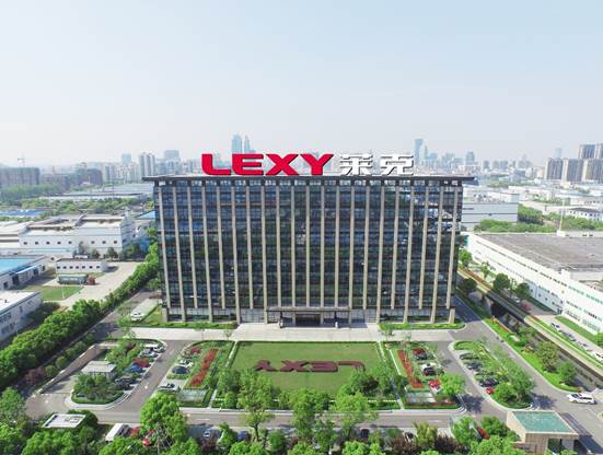 更懂用户清洁需求,莱克立式吸尘器全方位解决家务烦恼