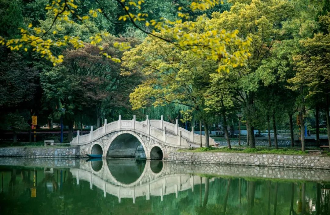 高考考生欢迎报考工信部七所直属高校南理工篇