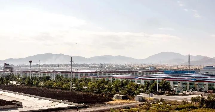 ▲这是2018年12月7日拍摄的埃塞俄比亚东方工业园内的厂房。新华社记者 张宇 摄