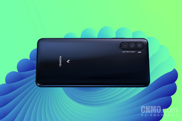 [CNMO]中端5G华为麦芒9评测：你要的流畅和高颜值它都有CNMO2020-07-28 07:42:060阅