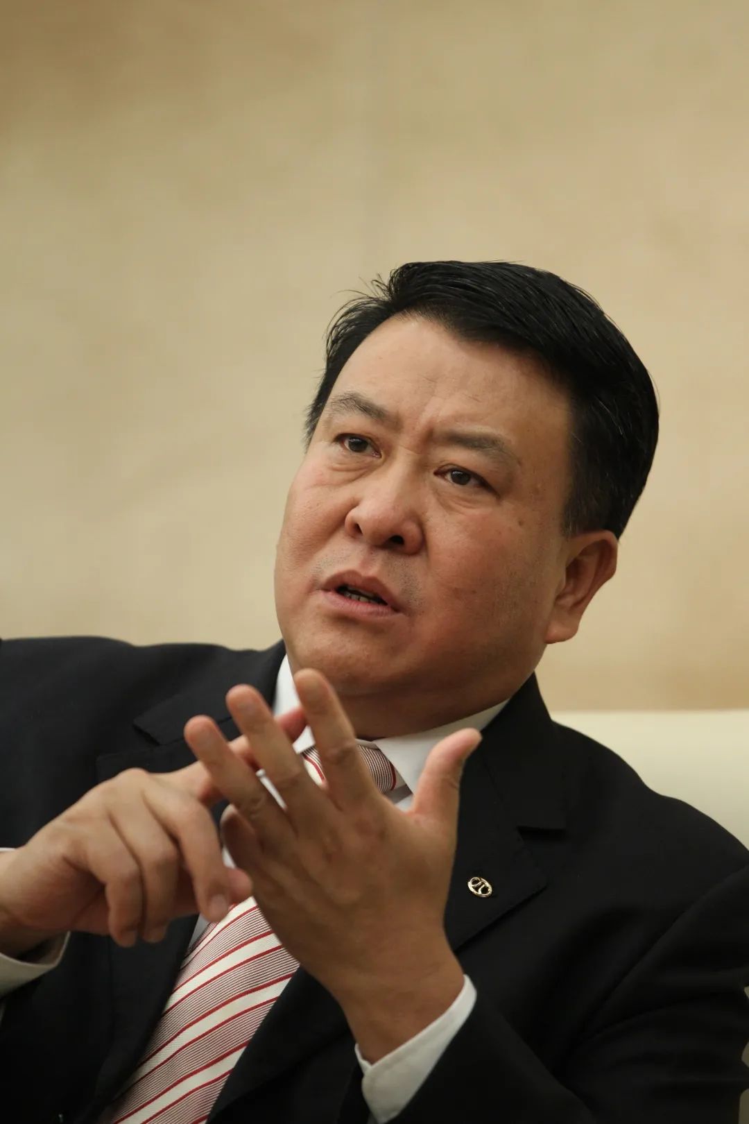 北汽告别徐和谊时代金隅集团董事长姜德义接任集团党委书记董事长