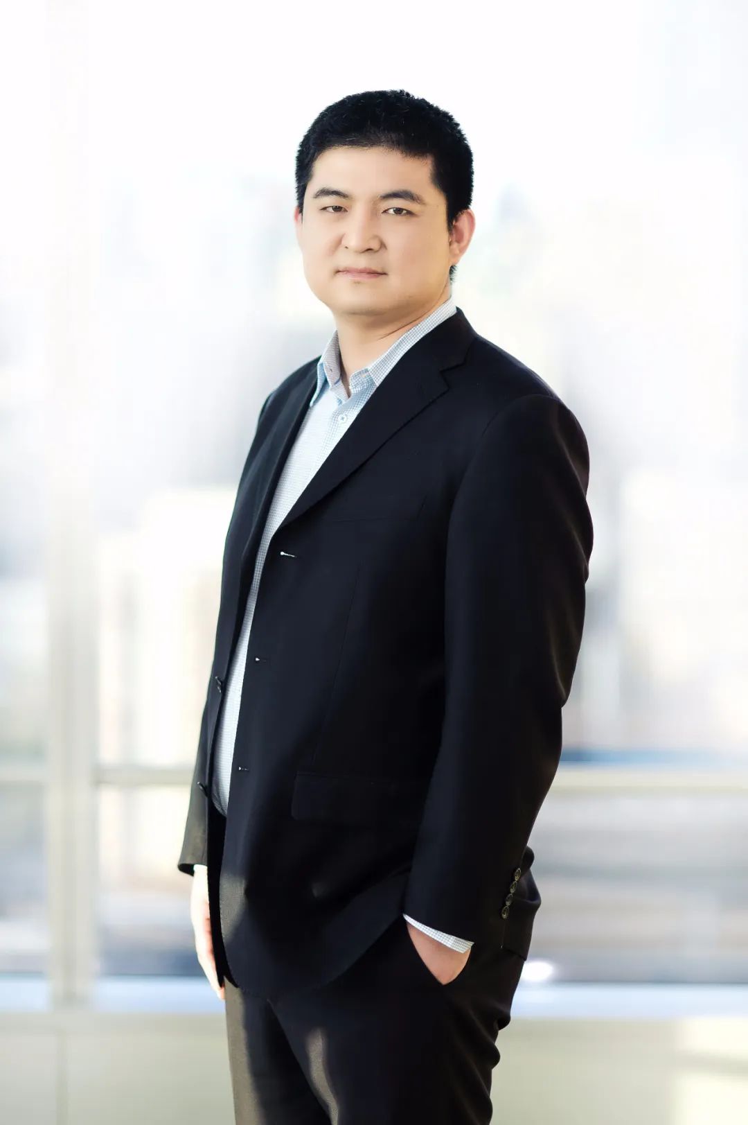 今天我们请来了英大领先回报的基金经理郑中华老师围绕新冠疫情就近期