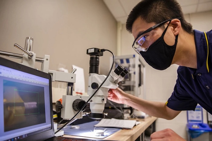 科学家研制可通过加热来应对不同任务的折叠式微型机器人 2 科学家研制可通过加热来应对不同任务的折叠式微型机器人
