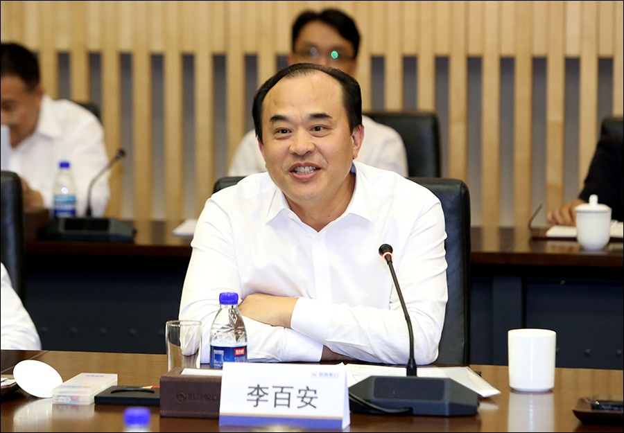 李百安会见武汉市委常委彭浩