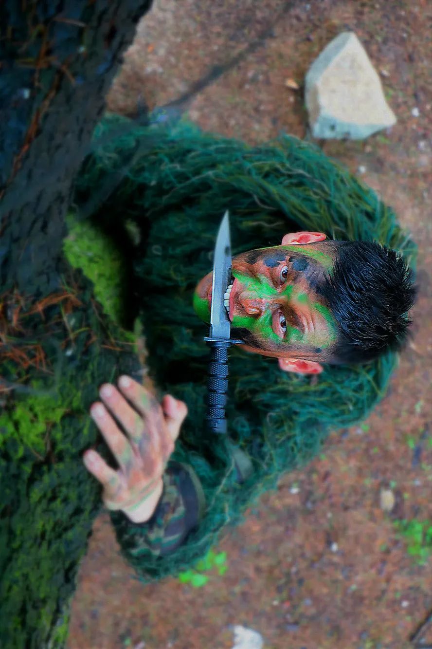 个什么样子侦察兵这时你脑海肯定会想到来无影去无踪翻山越岭抵进侦察