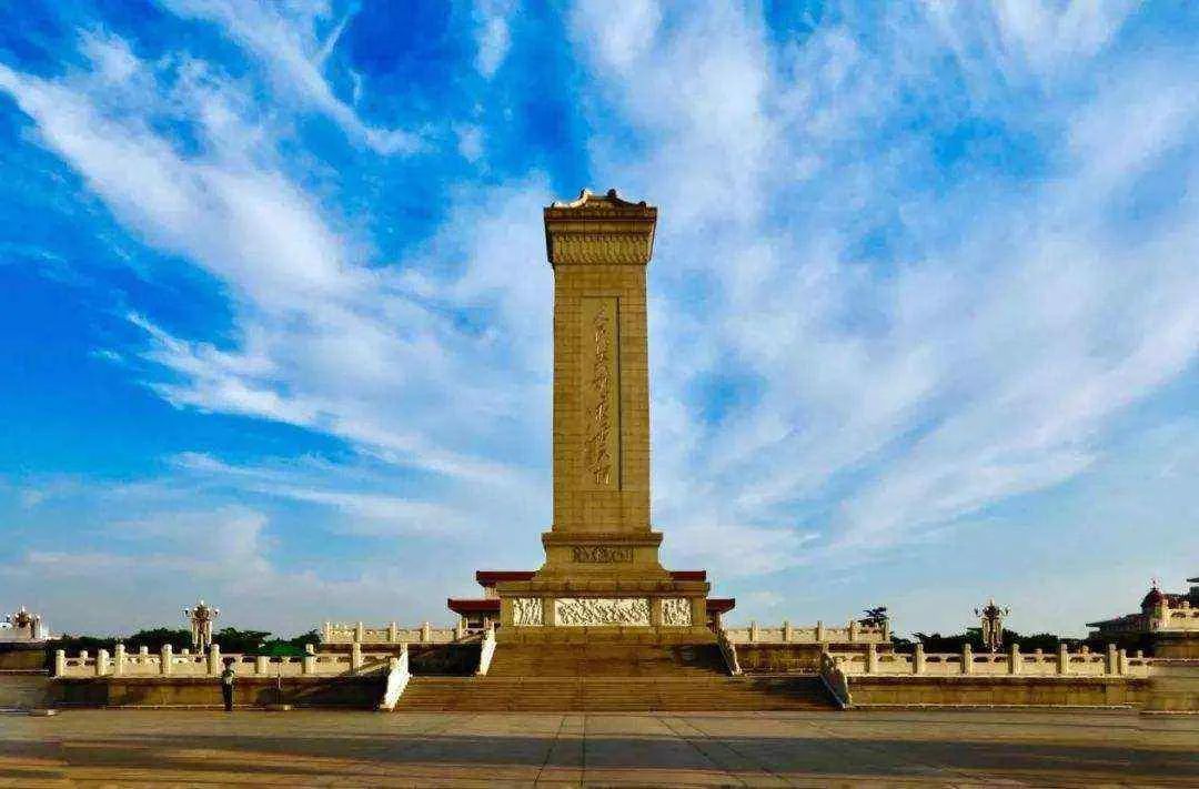 写给八一 | 仰望军旗 初心如磐_新浪军事_新浪网