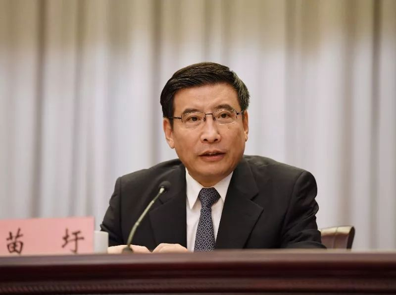 肖亚庆任工信部党组书记苗圩不再担任