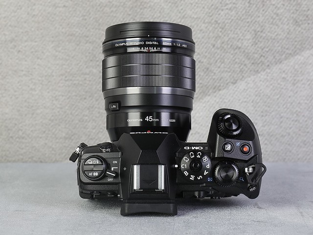 「中关村在线」轻巧微单旗舰 奥林巴斯E-M1 Mark III评测中关村在线2020-08-11 07:16:200阅