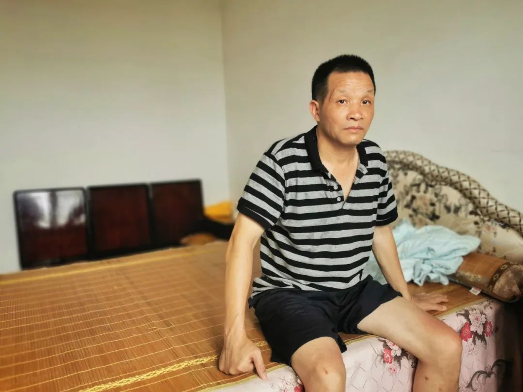 进贤县公安局政治处工作人员曾表示,相关事宜目前由进贤县委政法委