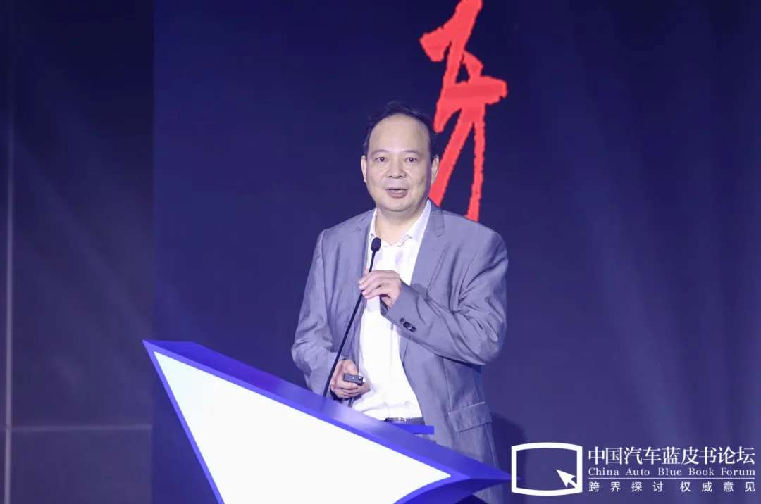 当李斌,魏建军,何小鹏们都在讲特斯拉时,这个时代真的变了