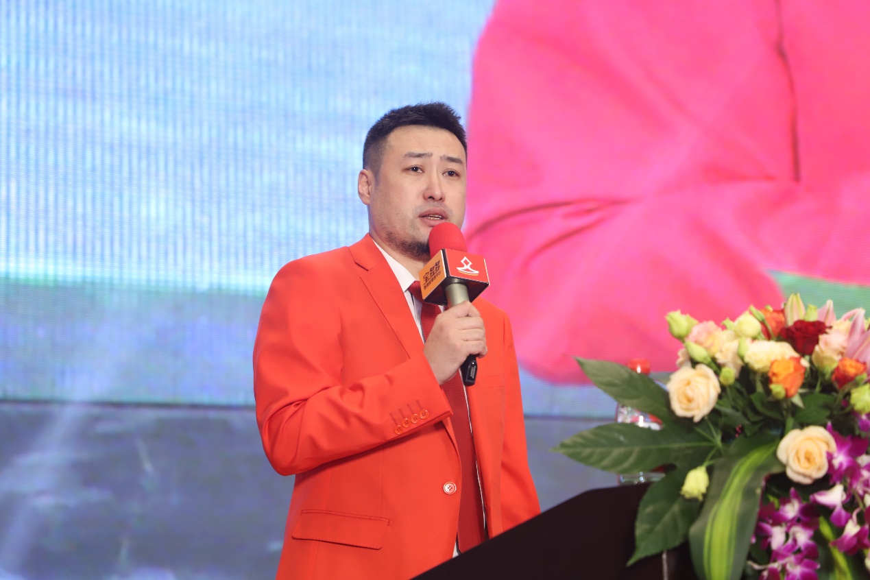 宝多多创始人兼ceo刘俊杰先生在致辞中表示:宝多多平台将以"人"为本