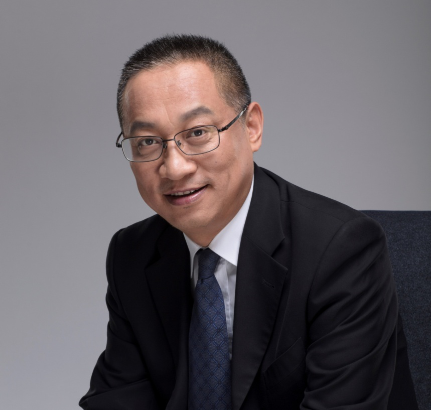 54岁董昕出任中国移动执行董事兼CEO 不再担任财务总监